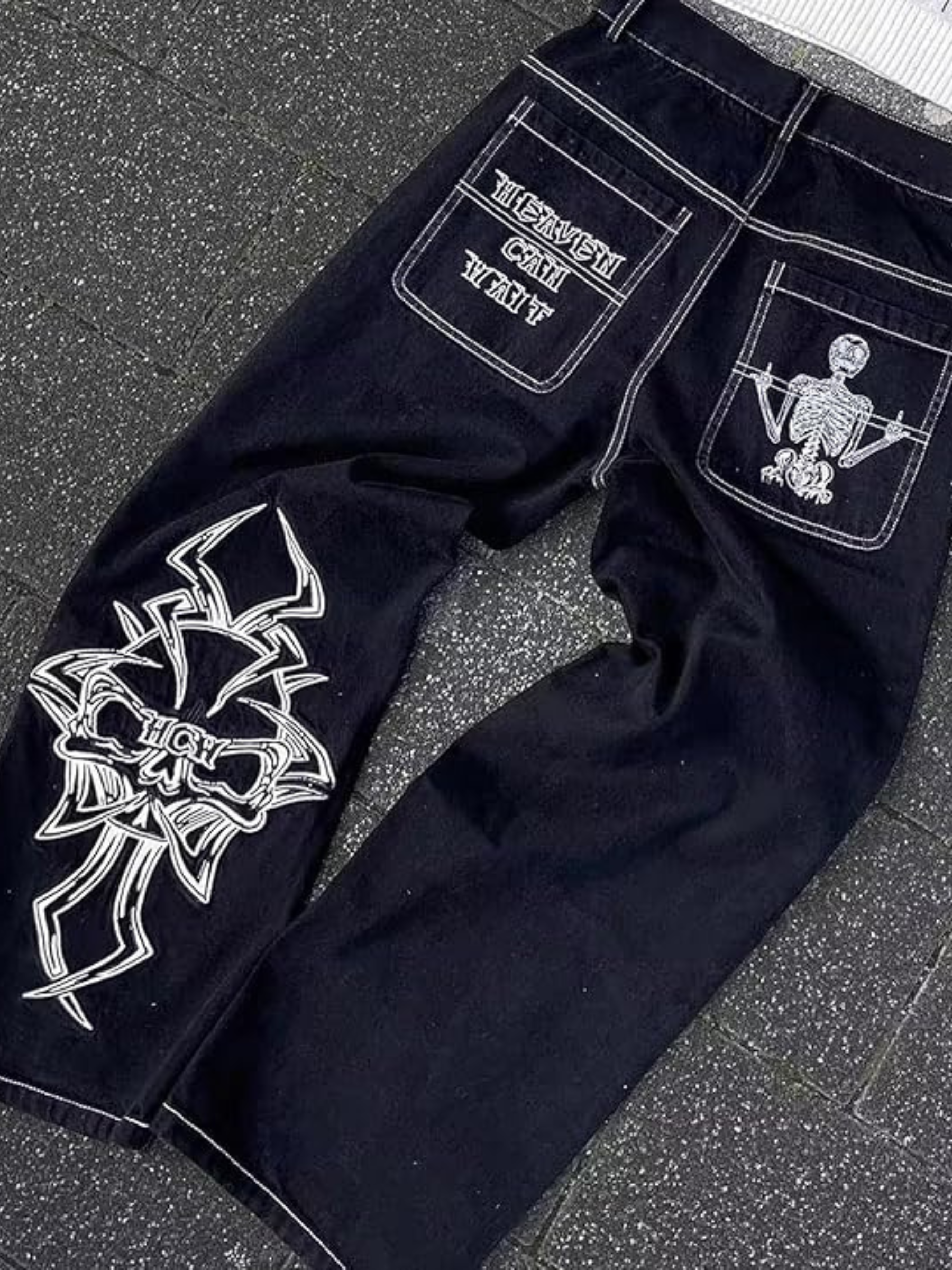 Amalfi® Embroidered Baggy Jeans