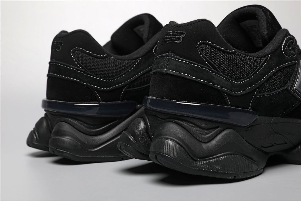 NB 9060 Full Black Edition