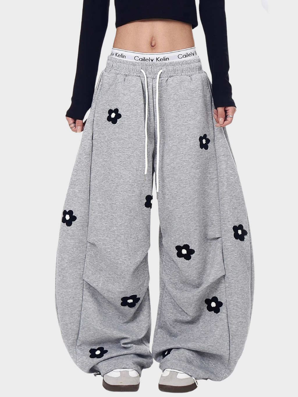 Amalfi® Embroidered Bloom Barrel Sweatpants