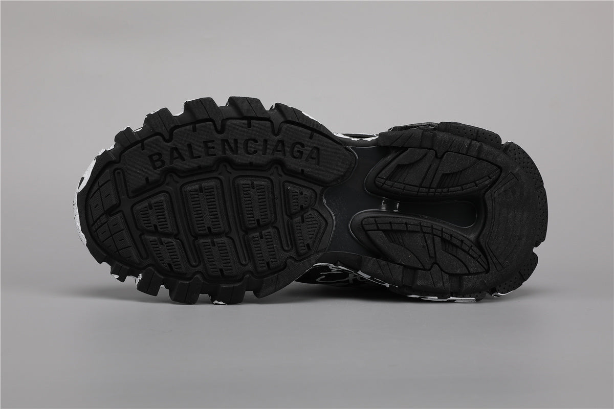 BLCG 2030-34 Black & White Graffiti